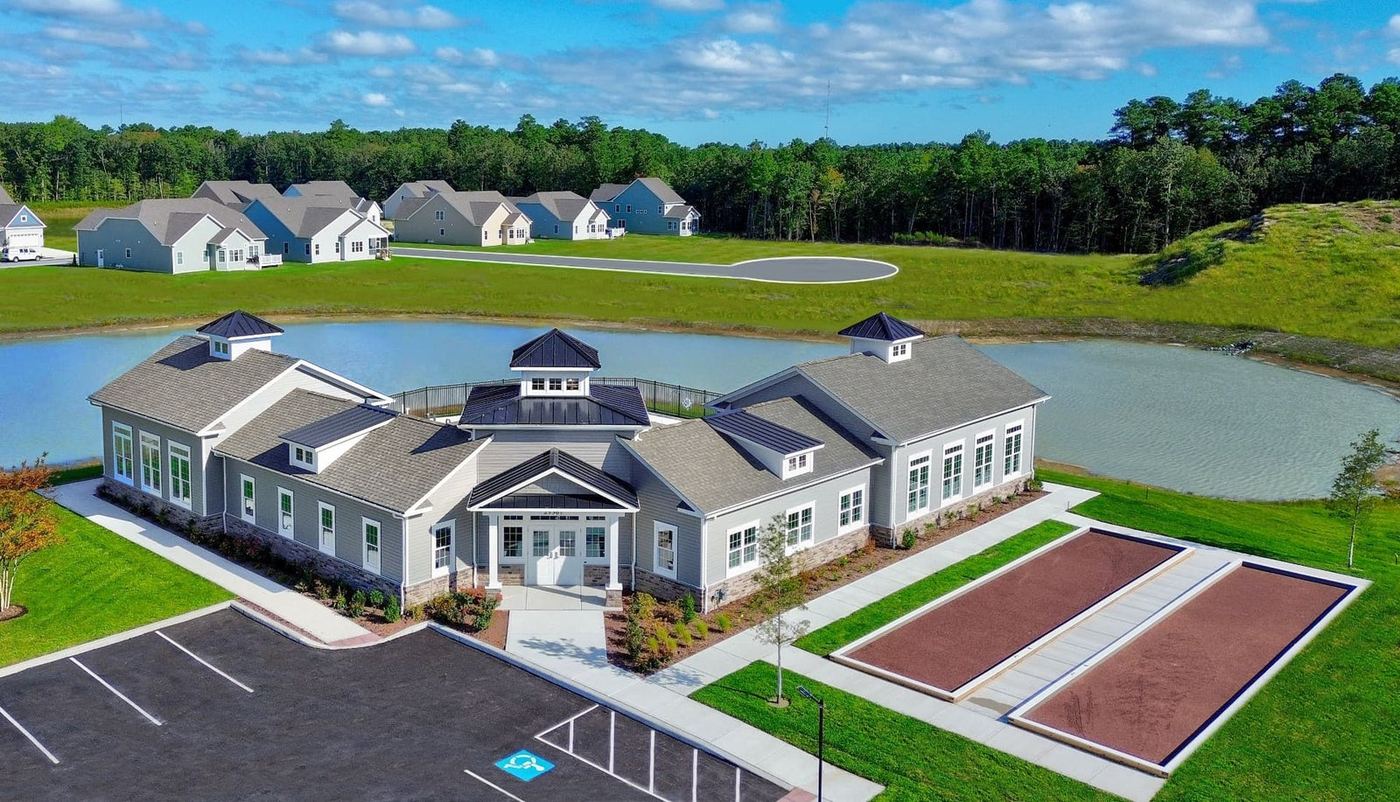Baylis Estates clubhouse, pool and bocce courts