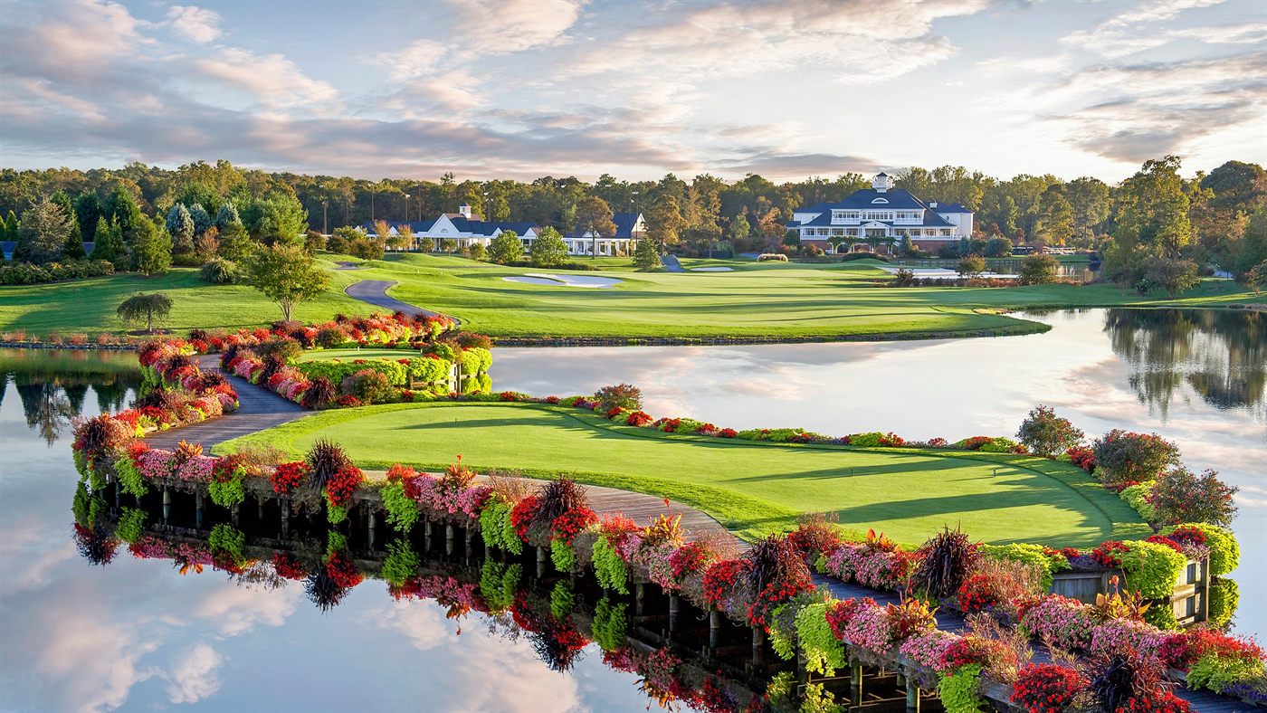 Baywood Greens golf course with flowering island green